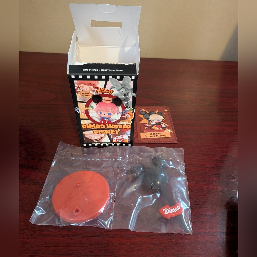 Dimoo World Disney Classic Mickey Figure - Black & Red